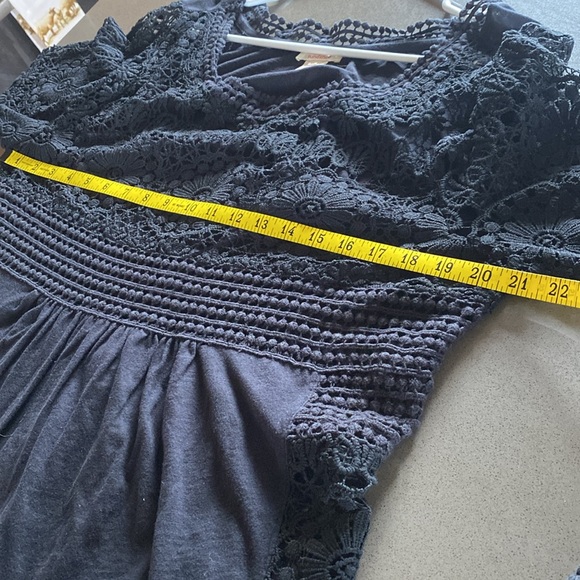 Sundance Black Crochet Top - Picture 5 of 5